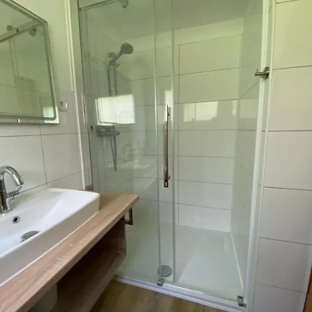 Ferienhaus Roter Dampfer * Damp